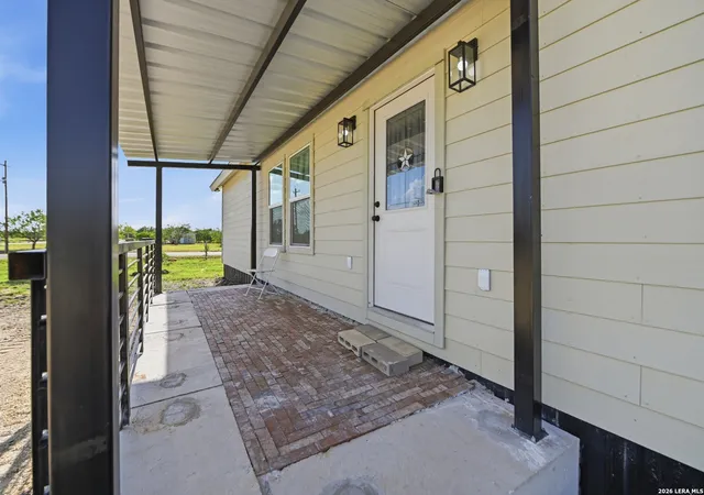 Homes for sale in Hondo, TX | 183 Las Fincas Dr, Hondo, TX 78861 | MLS# 1998821