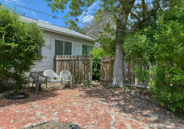 20th image of 144 Harmon Dr, San Antonio, TX 78209 | MLS# 1998828