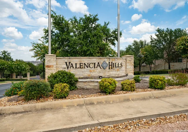 Photo 4 of Single family home for sale at 3838 Cordoba Crk, San Antonio, TX 78259 | MLS# 1998838 | Listing updated on 2026-08-30