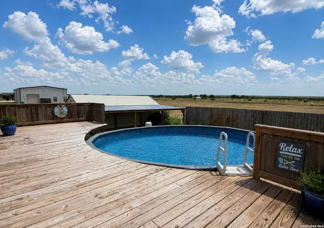 Homes for sale in Devine, TX | 7002 County Road 4514, Devine, TX 78016 | MLS# 1998845