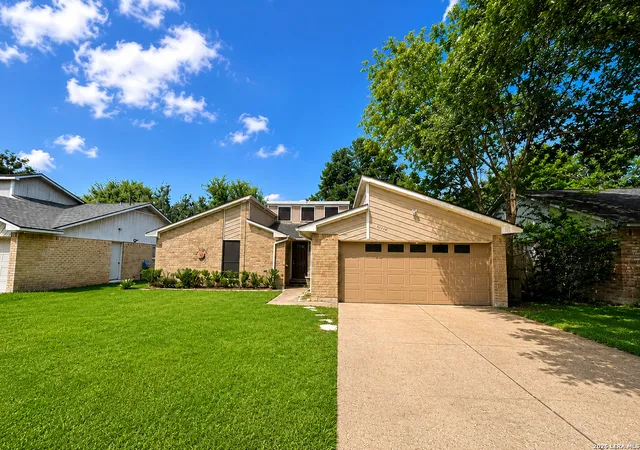 1st image of 5339 Prairie Creek Dr, Houston, TX 77084 | MLS# 1998861