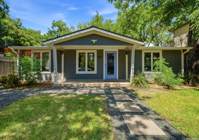 1st image of 4610 Tanney St, Austin, TX 78721 | MLS# 1998902