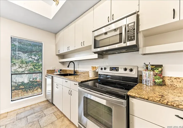 2nd image of 8642 Fredericksburg Rd #704, San Antonio, TX 78240 | MLS# 1998916