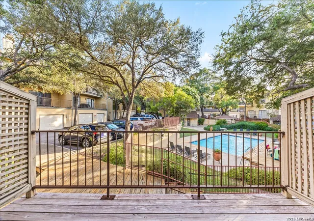 2nd image of 8642 Fredericksburg Rd, San Antonio, TX 78240