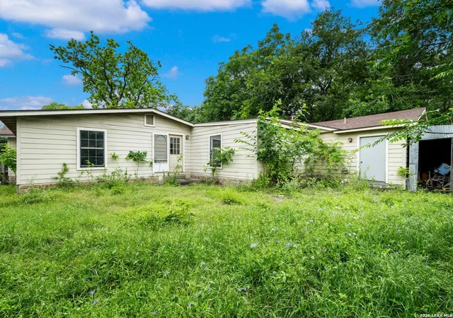 Homes for sale in Boerne, TX | 318 E Theissen Street, Boerne, TX 78006 | MLS# 1998925