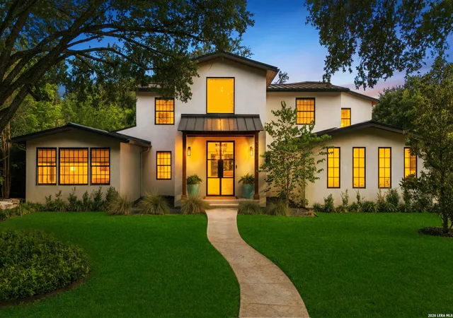 2nd image of 524 Garraty Rd, Terrell Hills, TX 78209 | MLS# 1998947