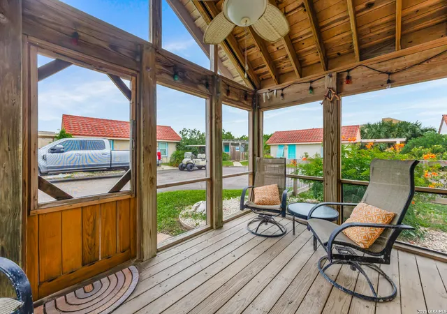 Photo 3 of Single family home for sale at 134 #19 N Alister St, Port Aransas, TX 78373 | MLS# 1998979 | Listing updated on 2026-07-20