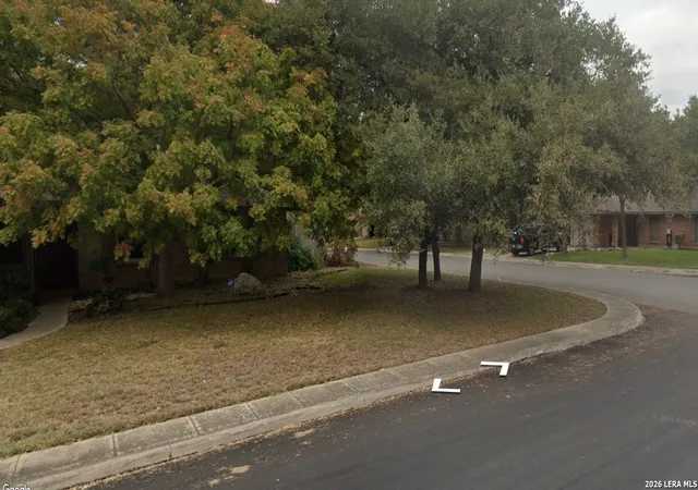 Photo 3 of Single family home for sale at 1831 Oakline Dr, San Antonio, TX 78232 | MLS# 1999037 | Listing updated on 2026-08-05