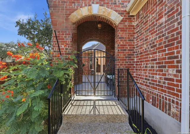 4th image of 19207 Barrow Bay, San Antonio, TX 78258 | MLS# 1999050