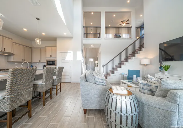 Photo 3 of Single family home for sale at 10106 Mulhouse Dr, Schertz, TX 78154 | MLS# 1999051 | Listing updated on 2026-09-17
