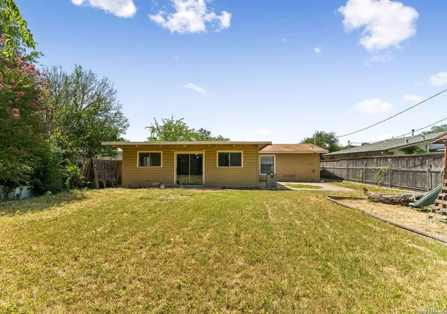 5th image of 835 Lovera Blvd, San Antonio, TX 78201 | MLS# 1999055