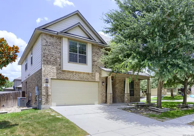 Photo 2 of Single family home for sale at 232 Dove Hl, Cibolo, TX 78108 | MLS# 1999066 | Listing updated on 2026-09-15