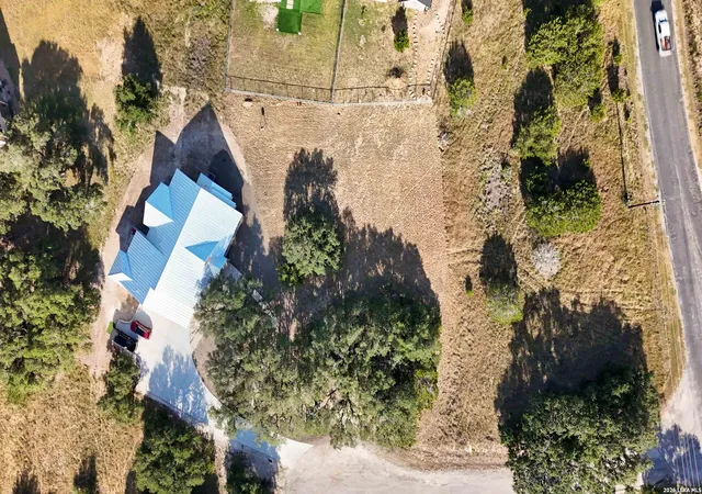 3rd image of 104 S Lon Price, Blanco, TX 78606 | MLS# 1999069