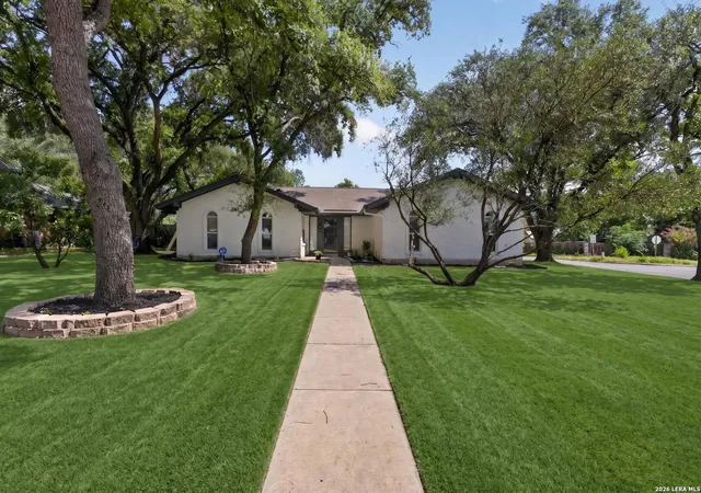 2nd image of 721 Balfour Dr, Windcrest, TX 78239 | MLS# 1999091
