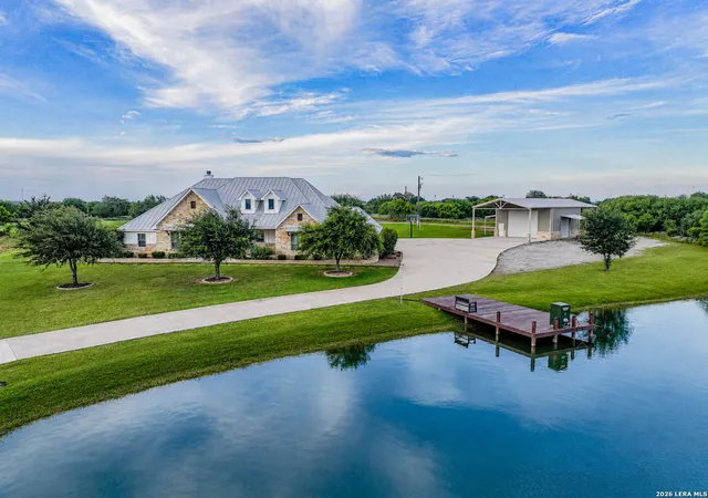 Photo 3 of Single family home for sale at 1980 County Road 361, La Vernia, TX 78121 | MLS# 1999096 | Listing updated on 2026-08-24