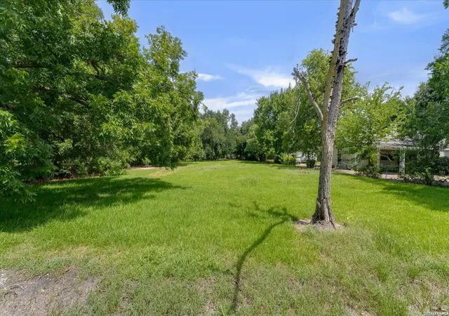 Photo 4 of Land for sale at 7129 Fauna St, Houston, TX 77061 | MLS# 1999103 | Listing updated on 2026-07-10