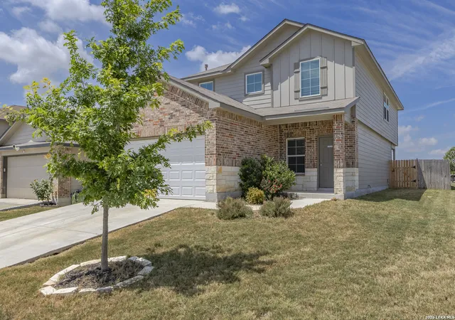2nd image of 4111 Fort Palmer Blvd, Saint Hedwig, TX 78152 | MLS# 1999107