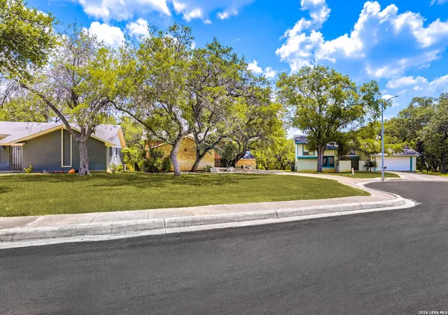 Homes for sale in San Antonio, TX | 15106 Circle Oak, San Antonio, TX 78232 | MLS# 1999111