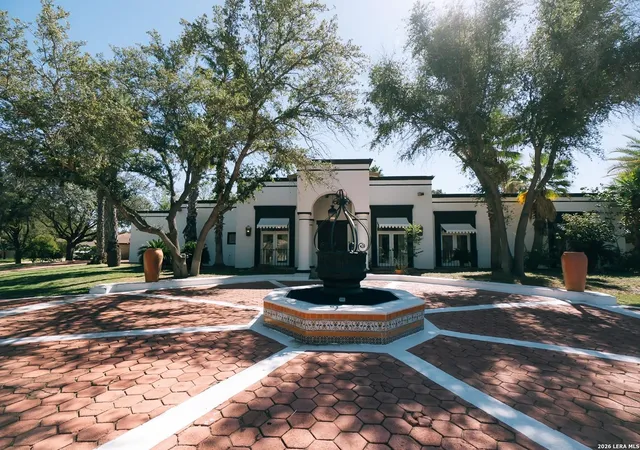 3rd image of 415 Merlin Rd, Laredo, TX 78041 | MLS# 1999124