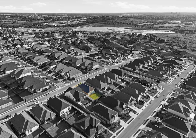 5th image of 369 Durian Loop, Buda, TX 78610 | MLS# 1999126