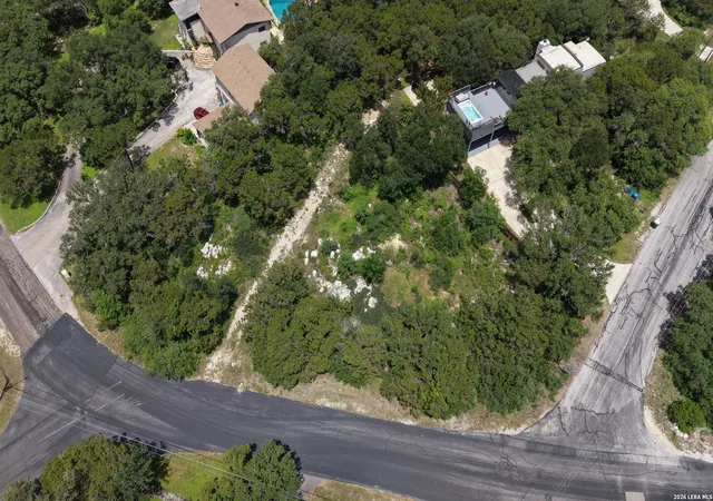 3rd image of 7507 Hummingbird Hill Ln, San Antonio, TX 78255 | MLS# 1999150