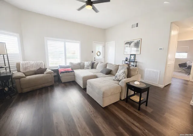 Photo 3 of Single family home for sale at 7623 Ridge Elm Dr, San Antonio, TX 78239 | MLS# 1999154 | Listing updated on 2026-09-10