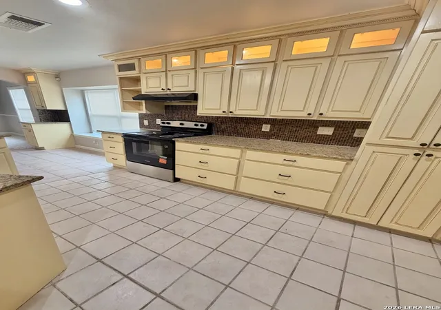 2nd image of 838 Big Sky Dr, San Antonio, TX 78245 | MLS# 1999166