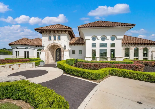 1st image of 102 Wellesley Cove, Shavano Park, TX 78231 | MLS# 1999174