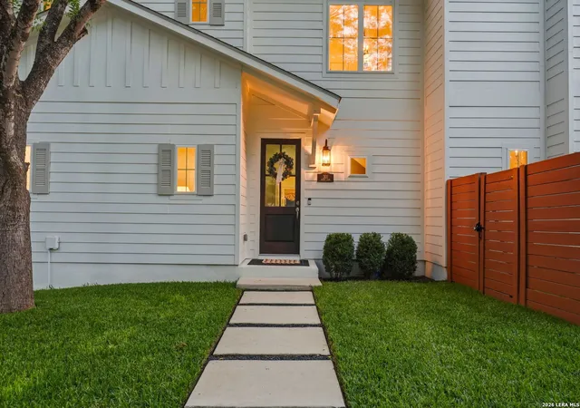 3rd image of 301 Ogden Ln, Alamo Heights, TX 78209 | MLS# 1999185