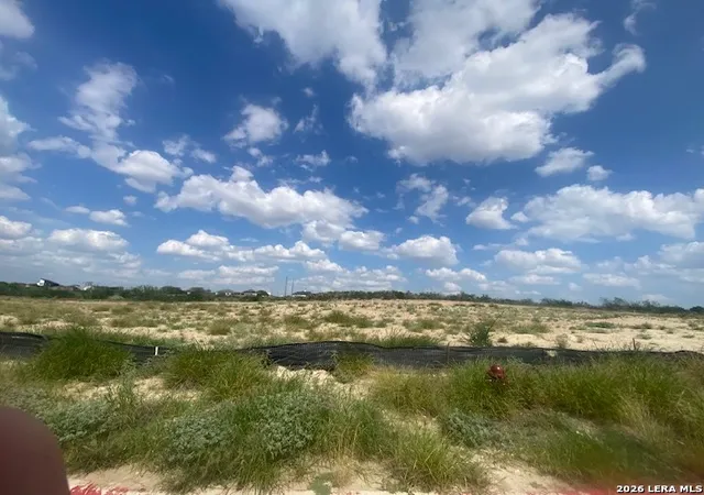 5th image of 2254 Del Rio Blvd, Eagle Pass, TX 78852 | MLS# 1999207