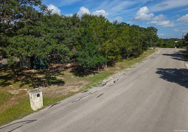 3rd image of 814 Cypress Pass, Spring Branch, TX 78070 | MLS# 1999209