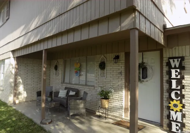 2nd image of 2324 Lorilee Dr, Eagle Pass, TX 78852 | MLS# 1999230