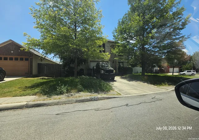 2nd image of 7249 Artisan Ln, San Antonio, TX 78250 | MLS# 1999240