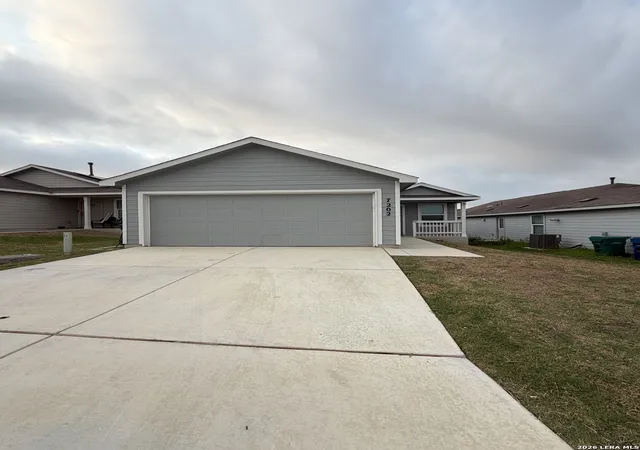 2nd image of 7202 Satellite, San Antonio, TX 78252 | MLS# 1999244
