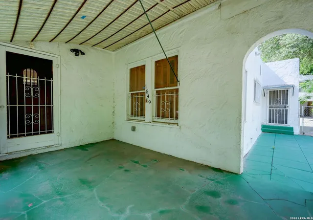 Photo 2 of Single family home for sale at 1549 W Huisache Avenue, San Antonio, TX 78201 | MLS# 1999245 | Listing updated on 2026-09-18