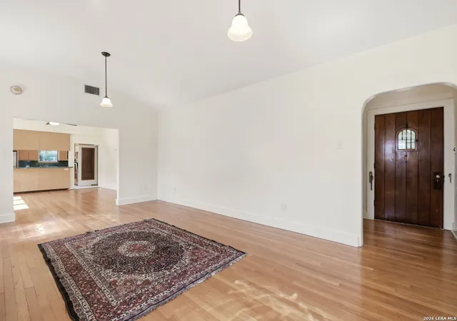Photo 4 of Single family home for sale at 1549 W Huisache Avenue, San Antonio, TX 78201 | MLS# 1999245 | Listing updated on 2026-09-18
