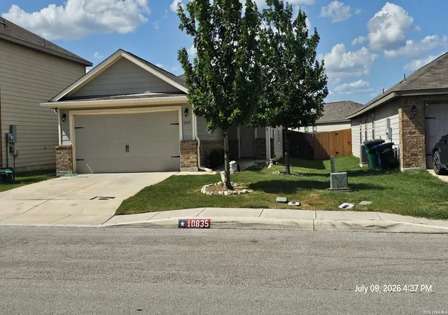 Photo 3 of Sale Pending at 10835 Airmen Dr, Converse, TX 78109 | MLS# 1999256 | Listing updated on 2026-08-20