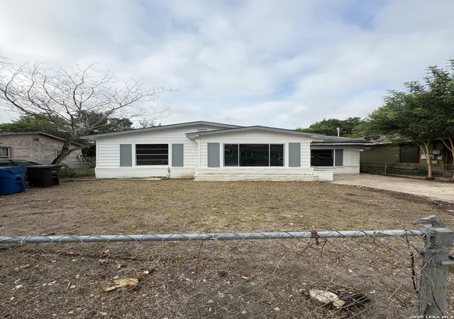 2nd image of 662 Brunswick Blvd, San Antonio, TX 78214 | MLS# 1999266