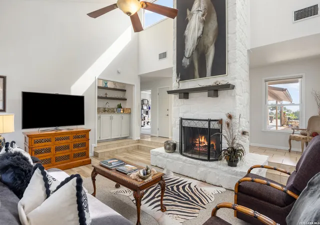 Photo 3 of Sale Pending at 34 Canyon Ridge Vw, Kerrville, TX 78028 | MLS# 1999279 | Listing updated on 2026-09-02