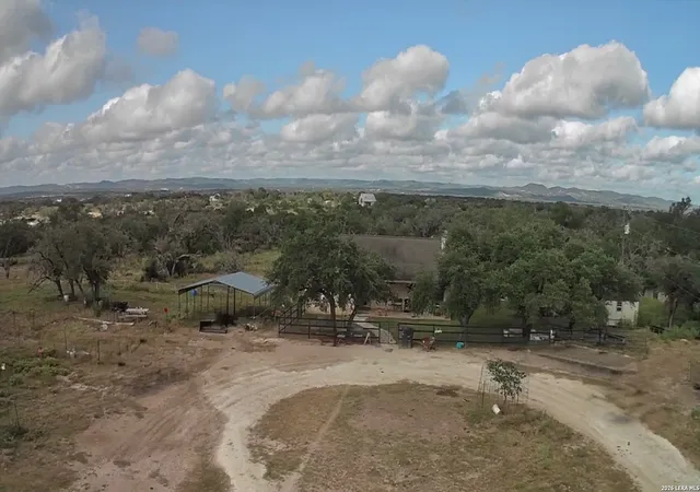 2nd image of 1864 Panther Hollow, Bandera, TX 78003 | MLS# 1999288