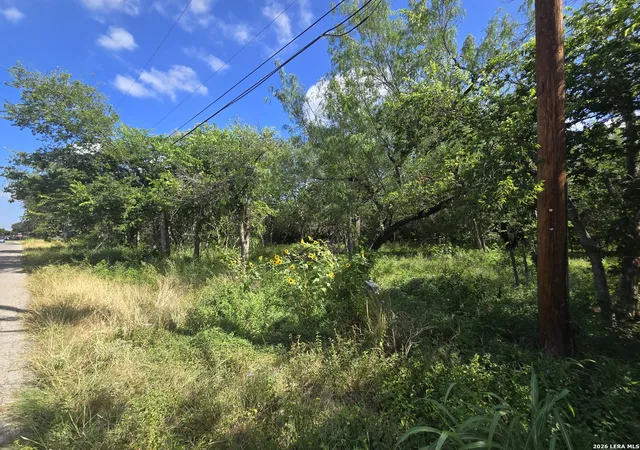 3rd image of 10549 Mountain View Dr, San Antonio, TX 78251 | MLS# 1999289