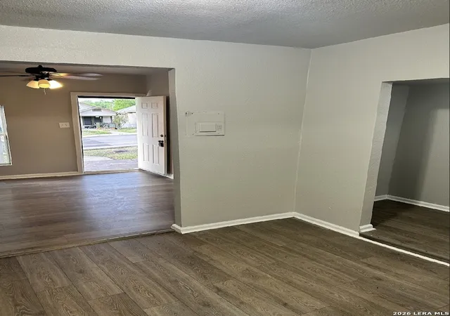 4th image of 2650 E Commerce St, San Antonio, TX 78203 | MLS# 1999306