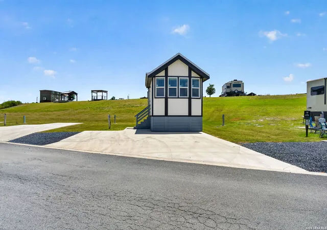 2nd image of 5386 Ranch Road 1376 #95, Fredericksburg, TX 78624 | MLS# 1999335