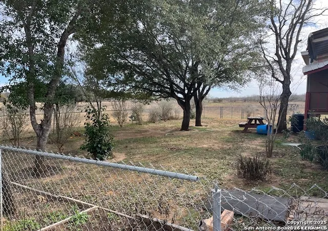 24th image of 326 W Pr 324, Jourdanton, TX 78026 | MLS# 1999360