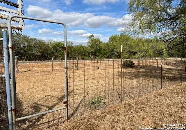 3rd image of 326 W Pr 324, Jourdanton, TX 78026 | MLS# 1999360