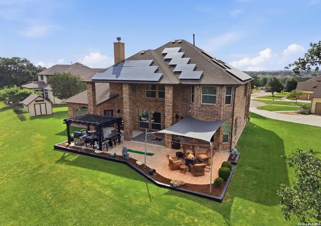 Photo 4 of Single family home for sale at 221 Allemania Dr, New Braunfels, TX 78132 | MLS# 1999429 | Listing updated on 2026-08-21