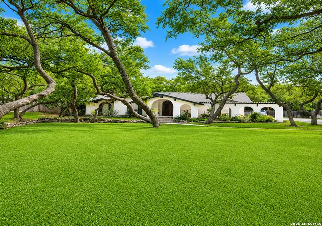 Photo 1 of Sale Pending at 109 Honey Bee Ln, Shavano Park, TX 78231 | MLS# 1999432 | Listing updated on 2026-09-02