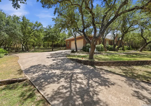Photo 3 of Sale Pending at 26230 Midnight Watch, San Antonio, TX 78260 | MLS# 1999455 | Listing updated on 2026-08-24