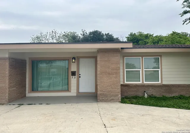 Photo 3 of Single family home for sale at 123 Nash Blvd, San Antonio, TX 78223 | MLS# 1999474 | Listing updated on 2026-07-28