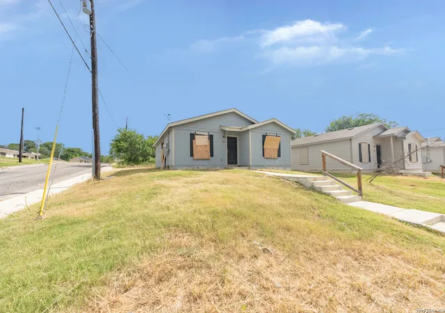 Photo 2 of Single family home for sale at 1003 Yucca St, San Antonio, TX 78220 | MLS# 1999475 | Listing updated on 2026-09-13